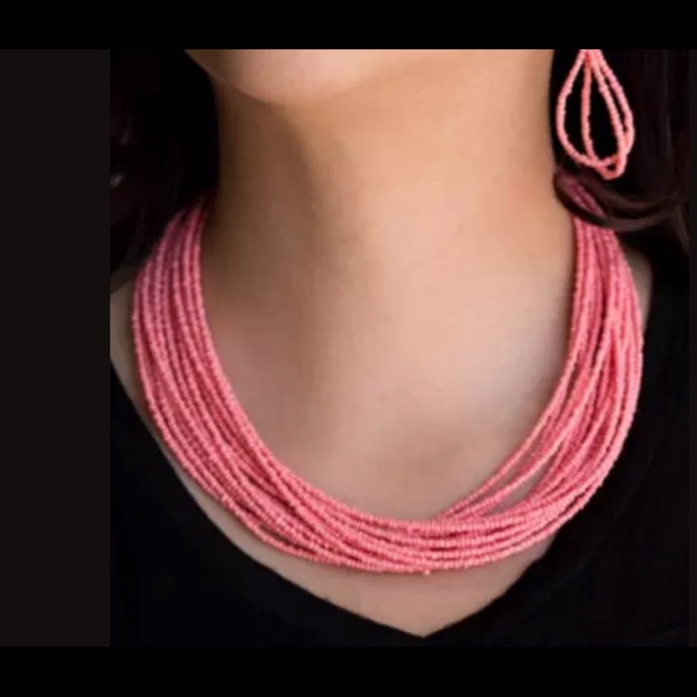 Paparazzi coral seed bead necklace